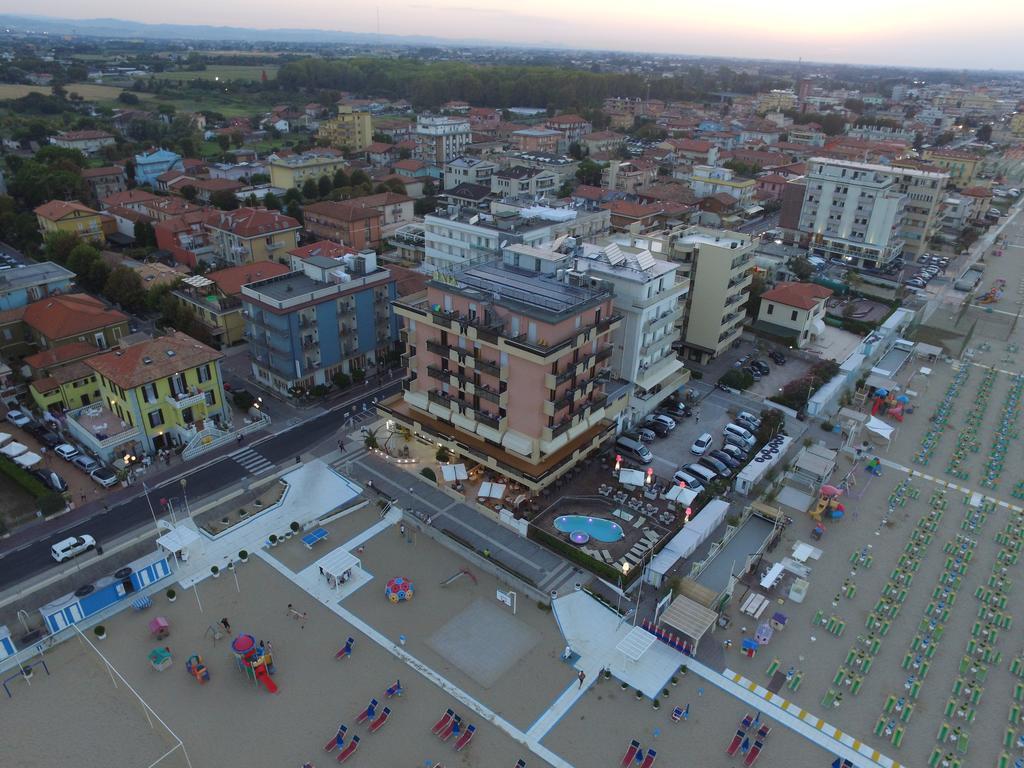 Hotel Baia Rimini Dış mekan fotoğraf